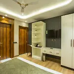 Hotel Prithvi Palace Near Spinal Hospital