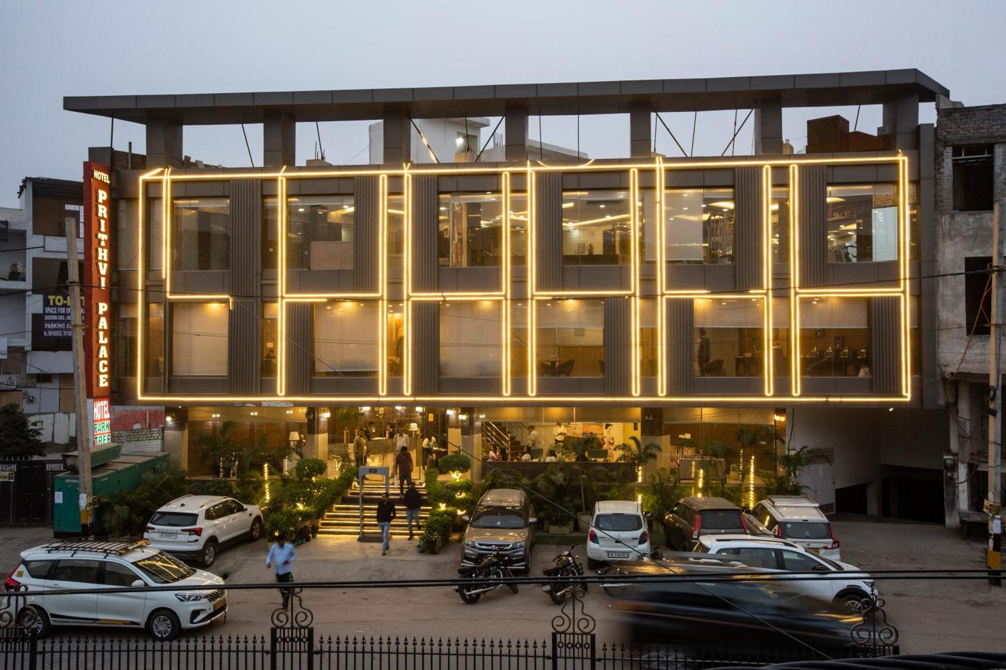 Hotel Prithvi Palace Near Spinal Hospital New Delhi